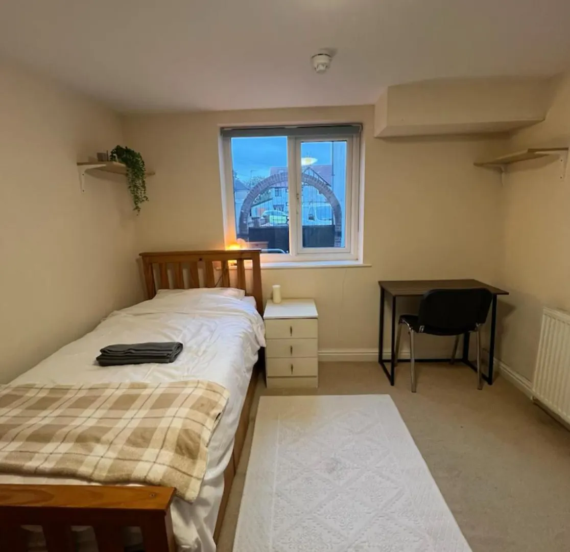 Cozy En Suite Room In Cambridge Guest house